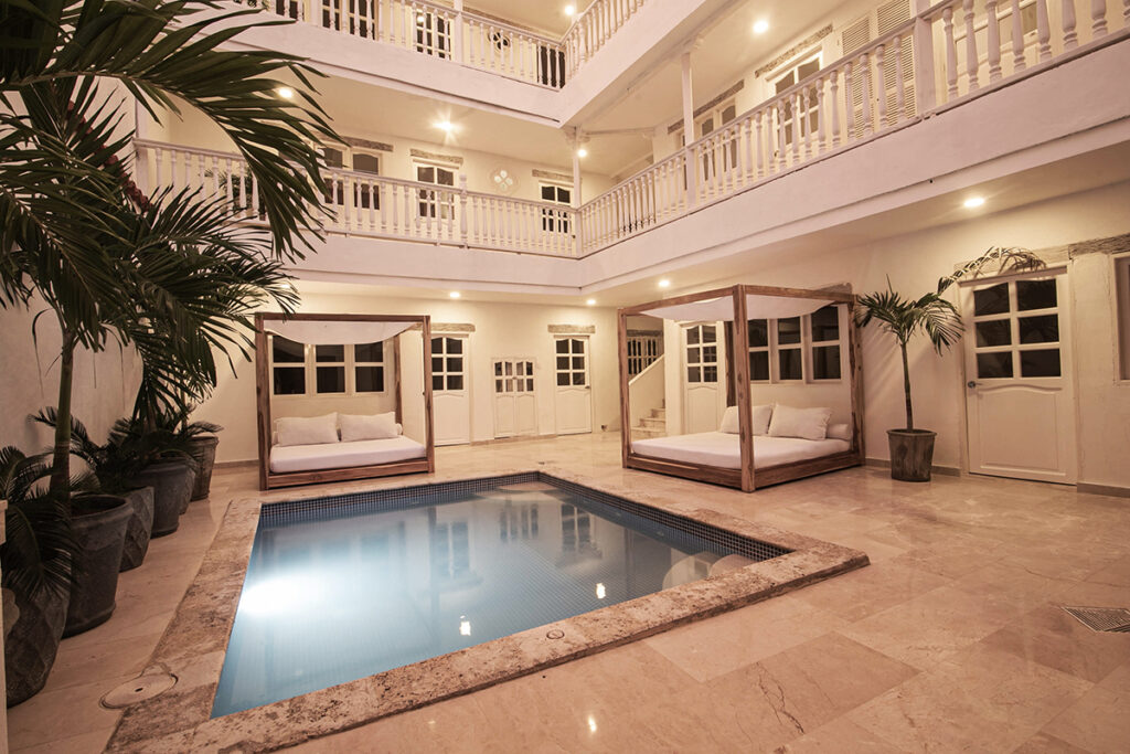 11 Bedroom House for Rent in Cartagena_18