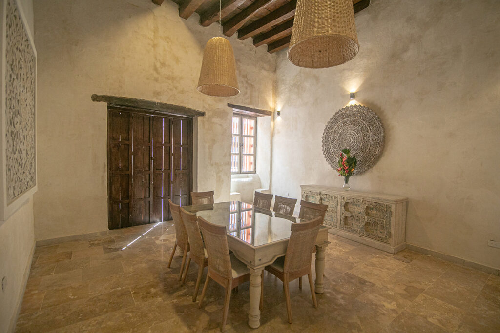 11 Bedroom House for Rent in the Walled City of Cartagena_8