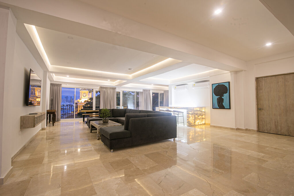 16 Bedroom House for Rent in Cartagena Colombia_2