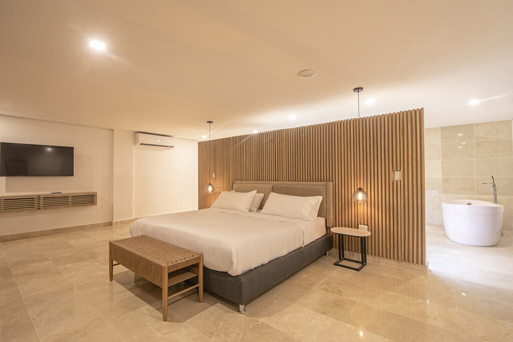 16 Bedroom House for Rent in Cartagena Colombia_12