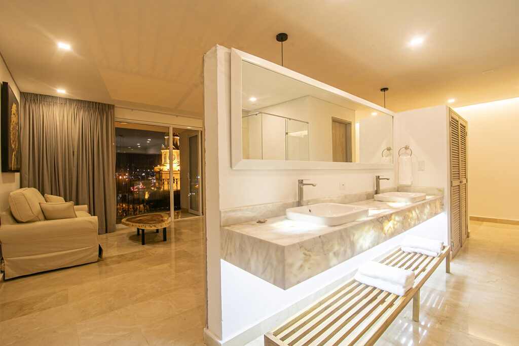 16 Bedroom House for Rent in Cartagena Colombia_15