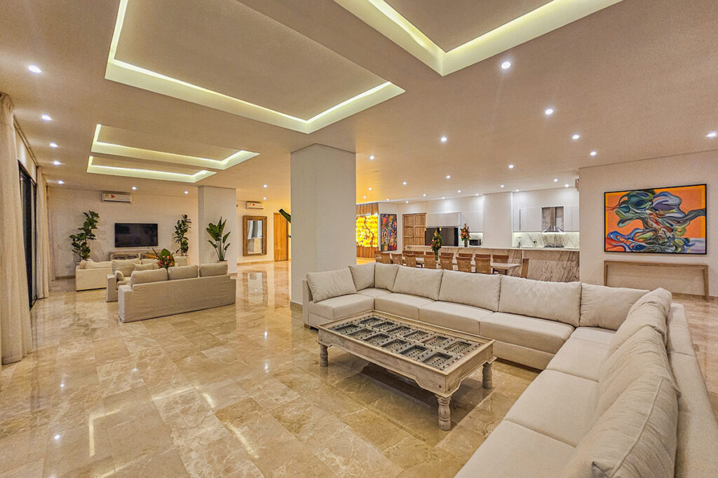 21 Bedroom House for Rent in Cartagena_16