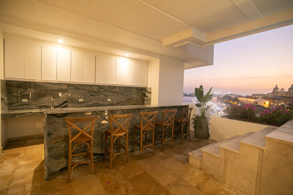 11 Bedroom Mansion for Rent in Cartagena Colombia_8