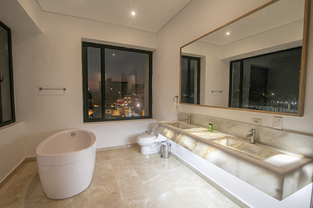 11 Bedroom Mansion for Rent in Cartagena Colombia_17