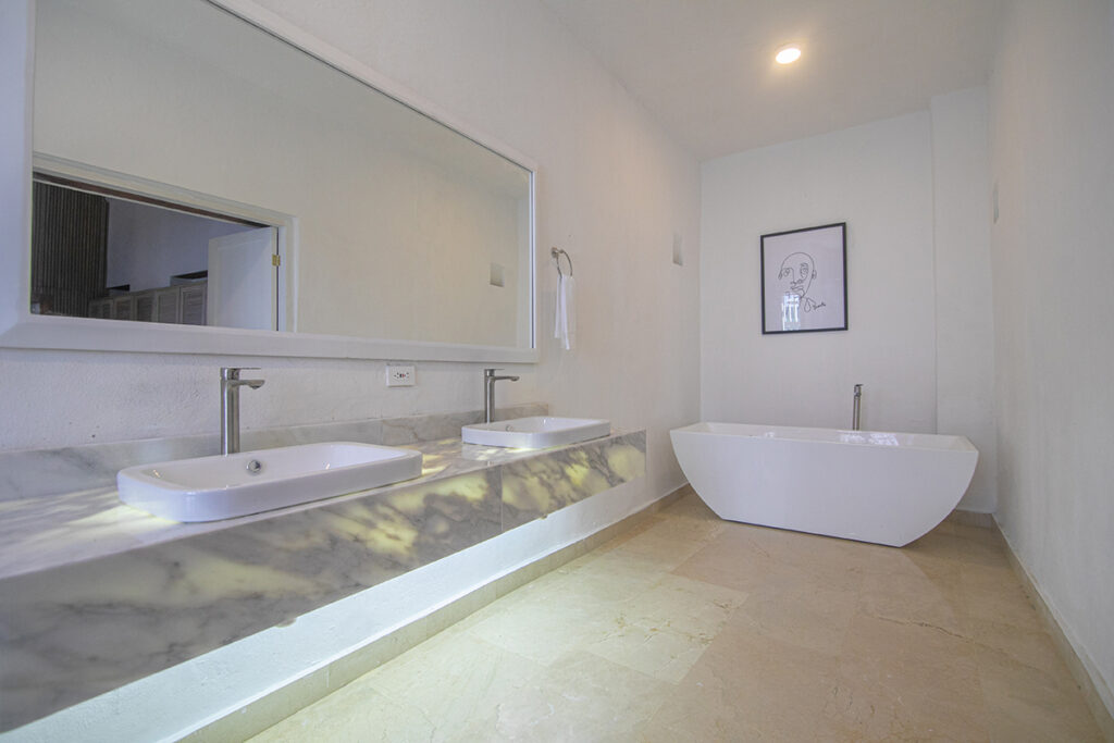 Cartagena 18 Bedroom Home for Rent_14